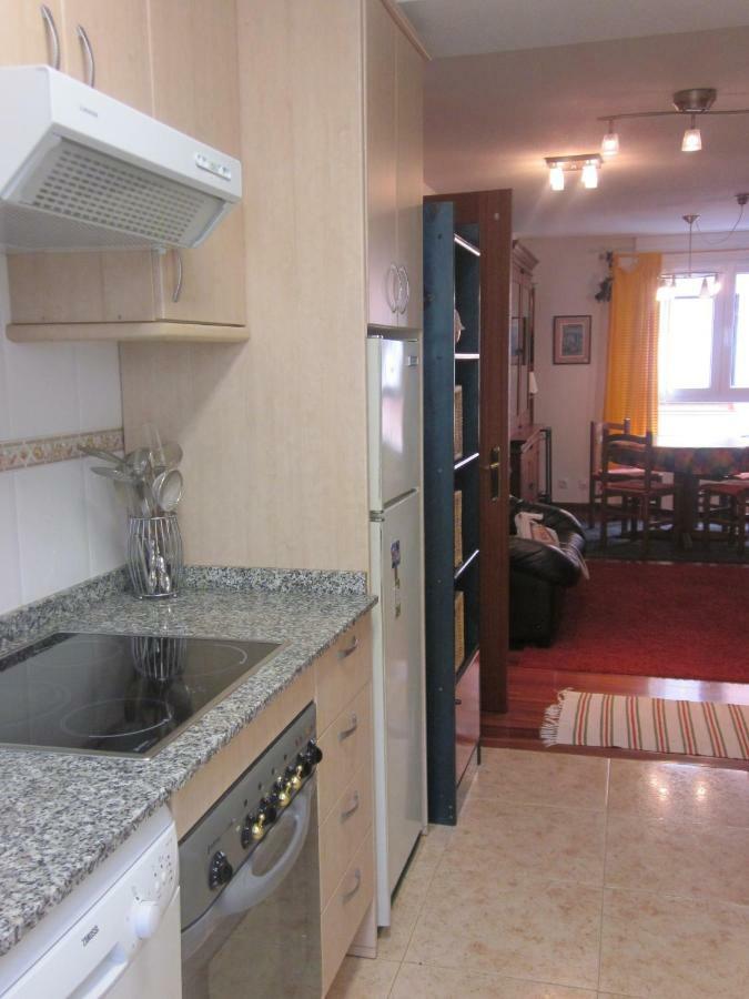 Ea Playa Montana45'Guggemhein A 200M Andando Playa Y Del Centro Pueblo Apartment Ea Екстериор снимка